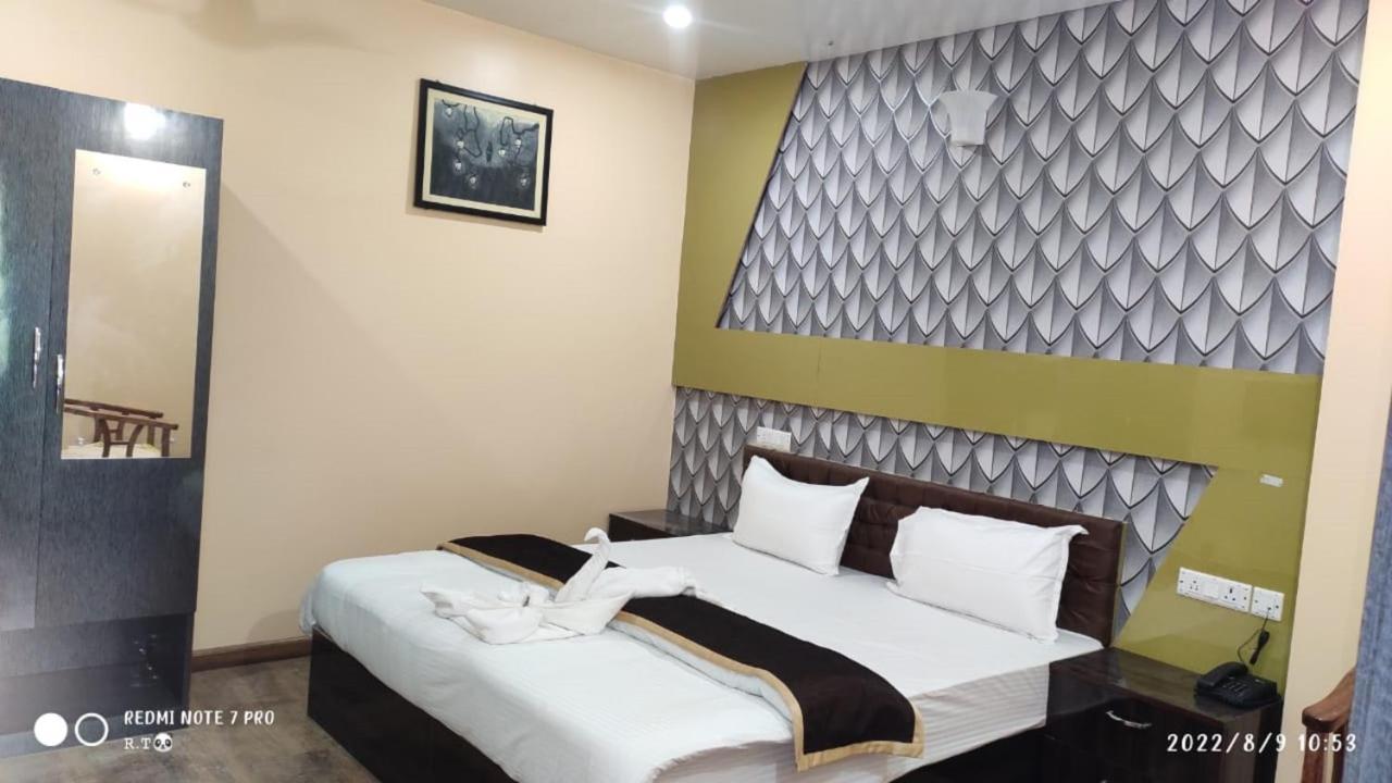 Hotel Maa International Alipur Duar Экстерьер фото