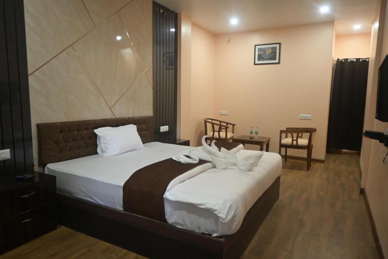 Hotel Maa International Alipur Duar Экстерьер фото